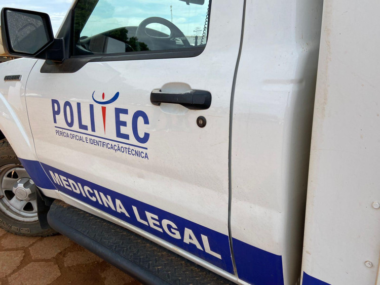 Autoridades investigam achado de restos humanos em residência abandonada em Cáceres