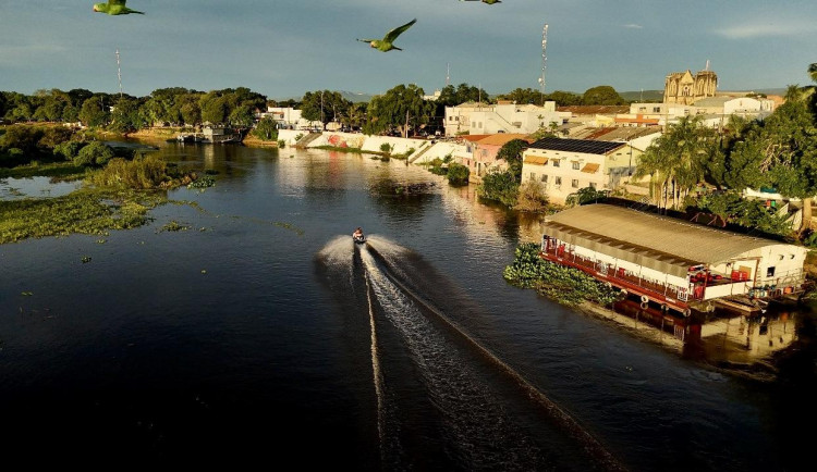 Concessão da hidrovia do Rio Paraguai atrai oito empresas nacionais e estrangeiras
