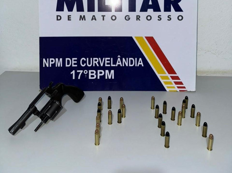 Homem é preso por ameaçar pais de morte e porte ilegal de arma em Curvelândia