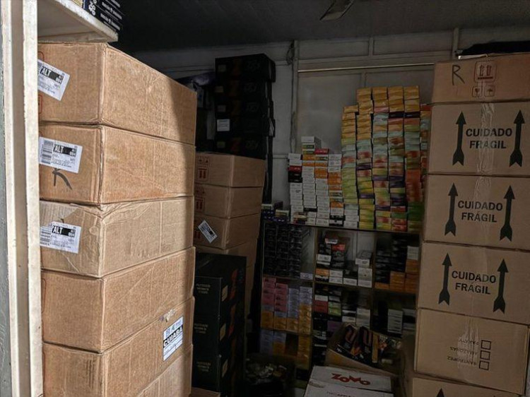 PF e Receita Federal realizam operação contra contrabando de cigarros eletrônicos em MT e SP