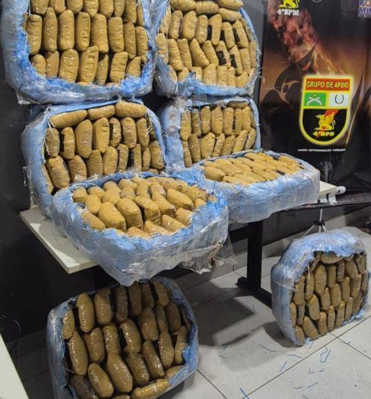 GAP apreende 240 tabletes de maconha e skank e prende casal por tráfico em Várzea Grande