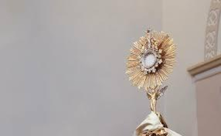 Corpus Christi agora é feriado municipal em Pontes e Lacerda