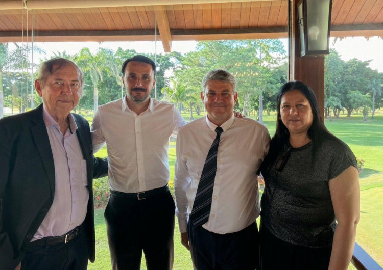 INTEGRAÇÃO REGIONAL:   Moretto articula investimentos em infraestrutura e parcerias estratégicas na posse do novo governador de Santa Cruz