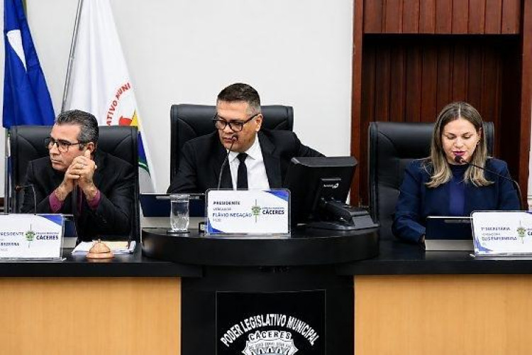 Câmara de Cáceres revoga por unanimidade auxílio-alimentação de R$ 1,7 mil para vereadores