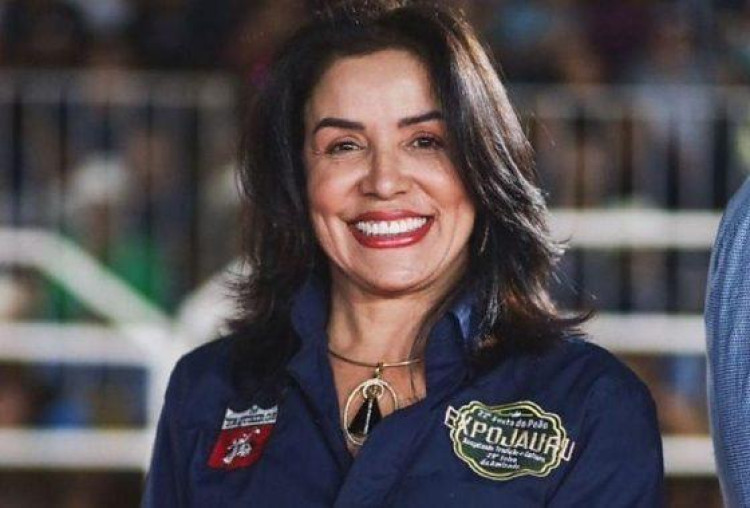 Vice-prefeita vira ré por suposta entrega de R$ 500 a eleitora em Jauru