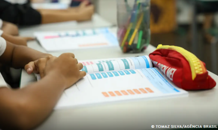 Educação política passa a integrar currículo escolar brasileiro