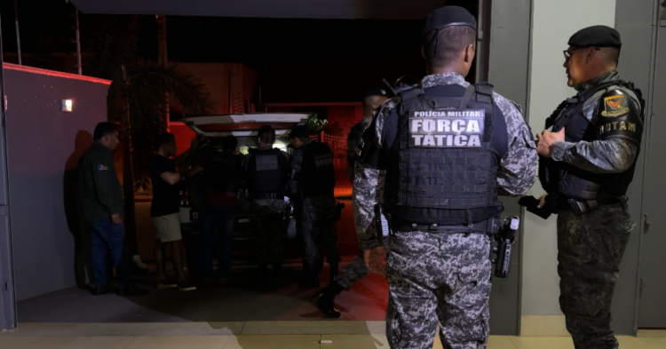 PM cerca quadrilha e liberta 10 reféns em Pontes e Lacerda
