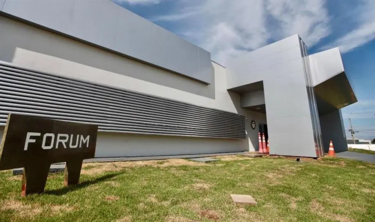 Réu é condenado a quase 23 anos por tentativa de feminicídio, em Pontes e Lacerda