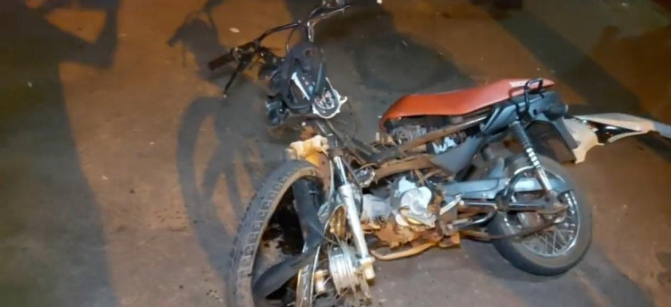Adolescente fica gravemente ferido em colisão com carro