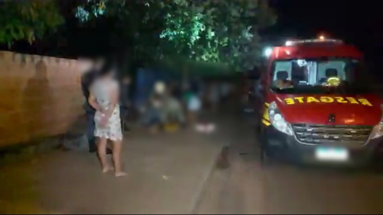 Após discussão entre amigos homem leva facada na rua Terezinha Coura Garbim