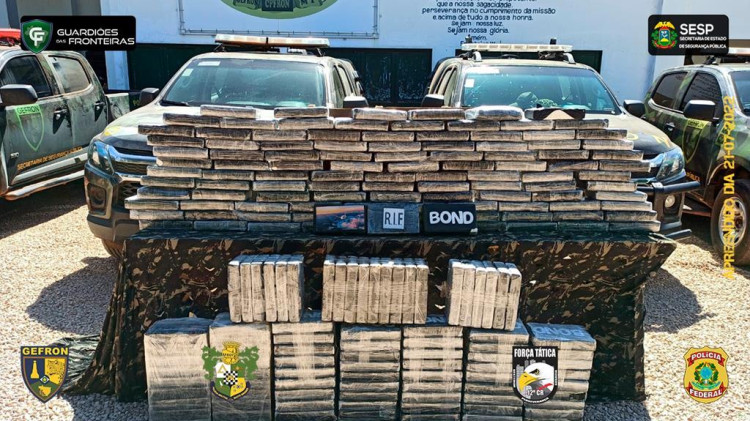 Carregamento de drogas é encontrado junto com carga de arroz, em Campos de Júlio