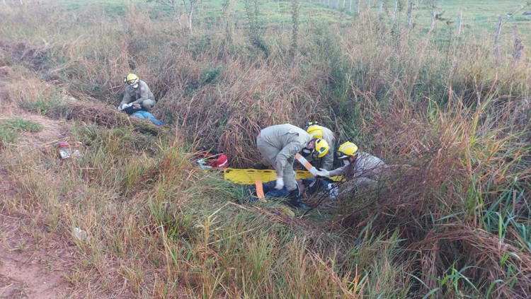 Casal é encontrado com vários ferimentos às margens da BR 174B