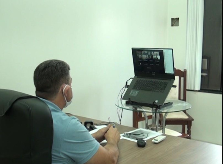 Deputado Valmir Moretto participa da votação de PLC sobre gratificação para os profissionais da saúde