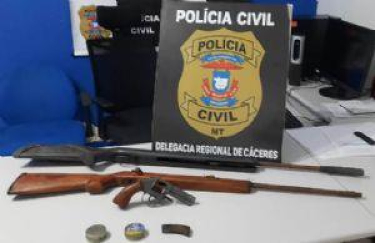 Dois são presos pela Civil após furto de armas em fazenda da zona rural de Cáceres