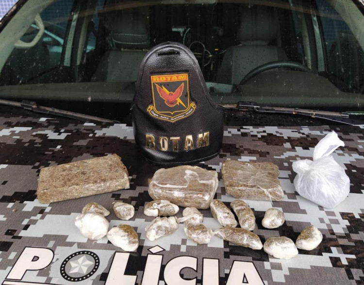 Dupla é presa com maconha que levaria para vender em garimpo