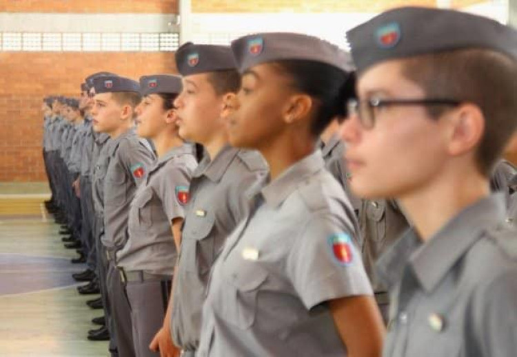 Entenda o projeto da implantação da Escola Cívico Militar em Pontes e Lacerda