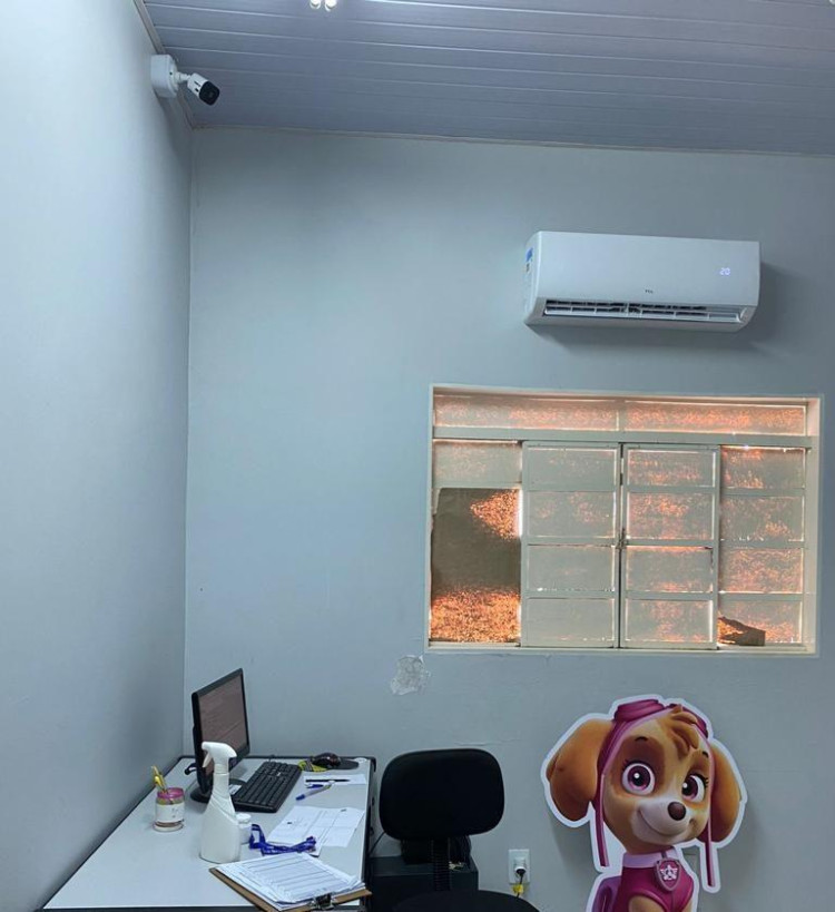 Executivo é notificado por câmeras nas salas de vacinação nos PSFs