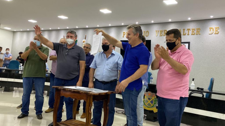 Governador destaca atuação parlamentar ao lançar obras na região Oeste com deputado Moretto