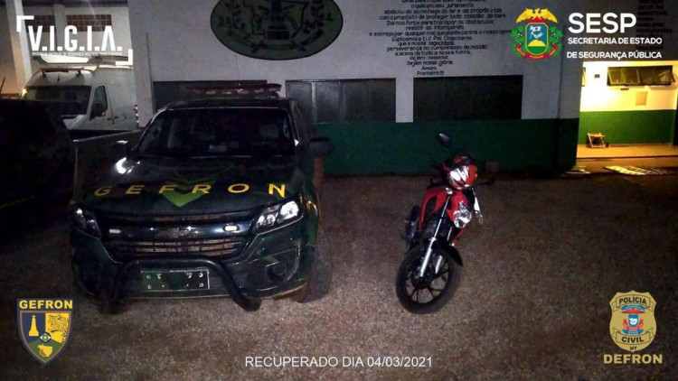 Homem adultera identificação de motocicleta e acaba preso pelo Gefron