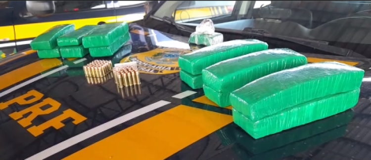 Maconha na mochila: menor é detida em ônibus que chegava a Pontes e Lacerda