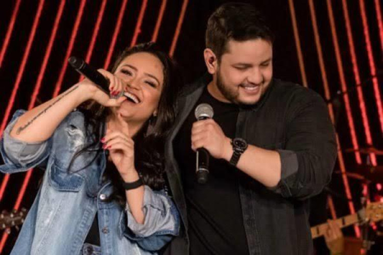 Morre o cantor Maurílio, da dupla com Luiza