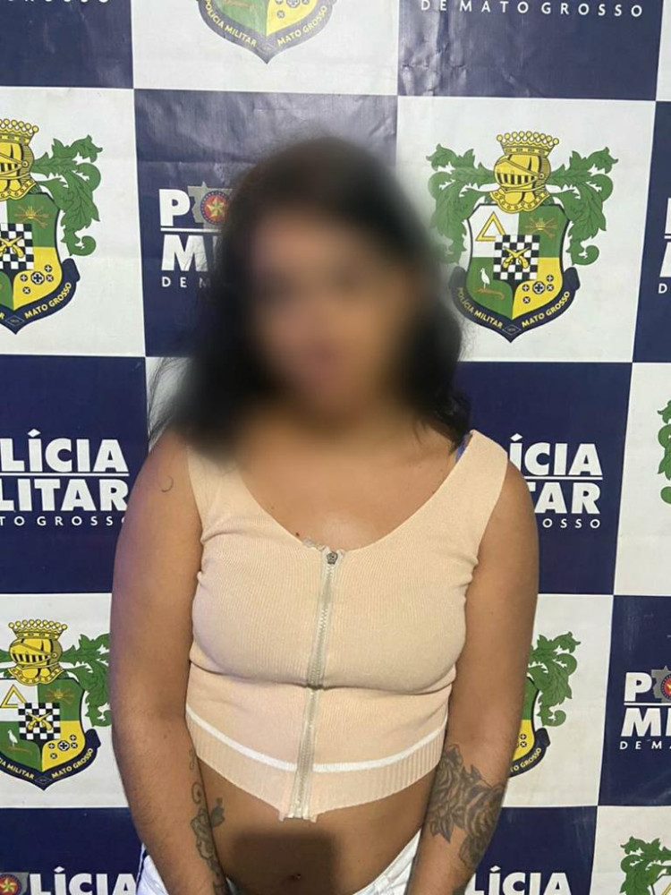 Mulher é presa com pasta base de cocaína e maconha no Residencial Vera