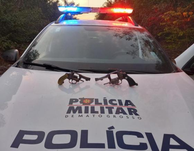 PM liberta família mantida refém e suspeitos são presos em flagrante em Lambari D’Oeste