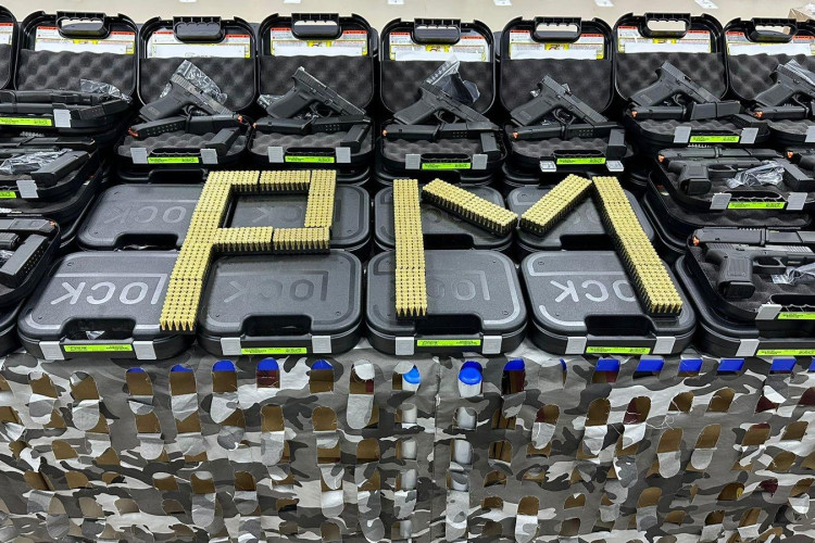 Comandos Regionais da Polícia Militar recebem novas pistolas Glock adquiridas pelo Governo de MT