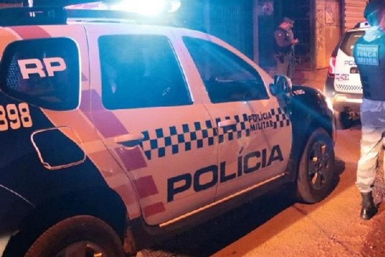Homem é preso em flagrante pela PM após agredir esposa grávida de sete meses
