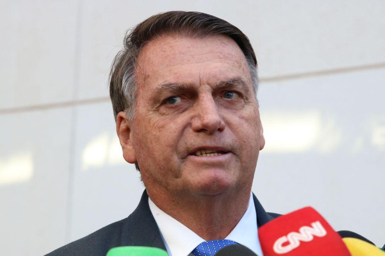 Defesa recorre de decisão do TSE que tornou Bolsonaro inelegível