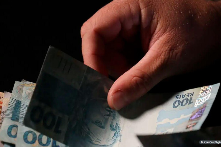Segunda parcela do décimo terceiro deve injetar R$ 106 bi na economia