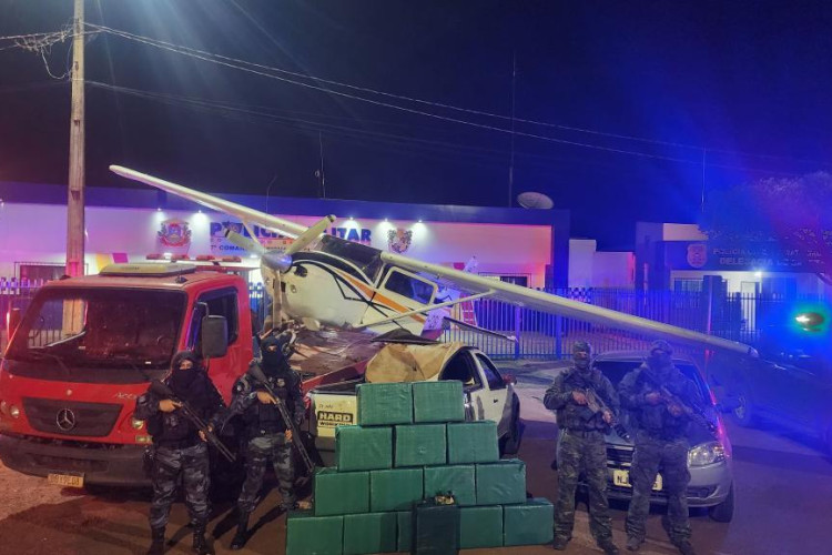 Piloto de aeronave que transportava 460 quilos de cocaína é preso pela PM em Sapezal