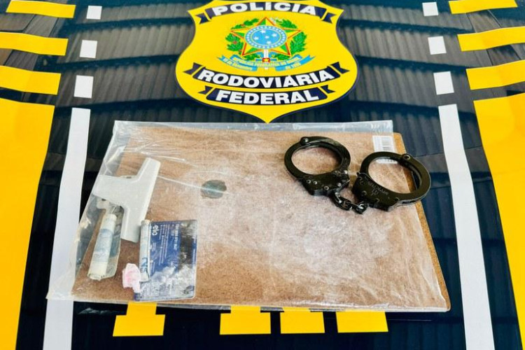 Motorista é preso na BR-174 por conduzir sob efeito de cocaína em Comodoro