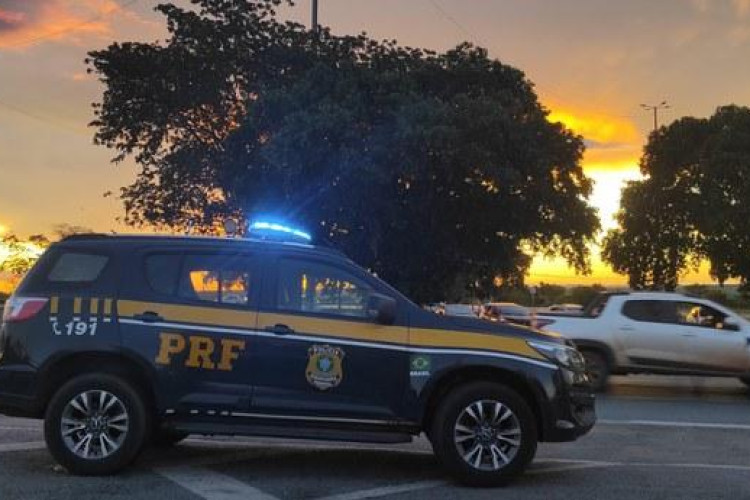 Adolescente grávida é flagrada com drogas em ônibus em Cáceres - MT