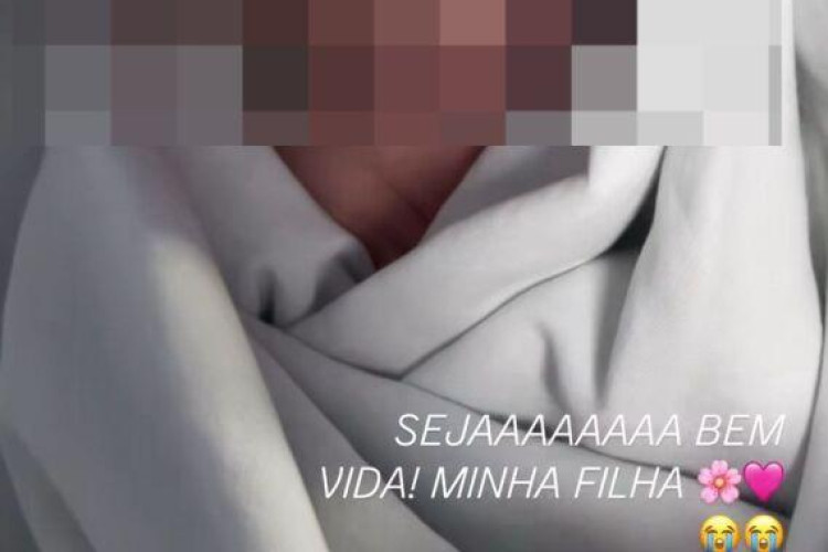 Bebê brutalmente arrancada de ventre de adolescente passa bem e está aos cuidados do pai