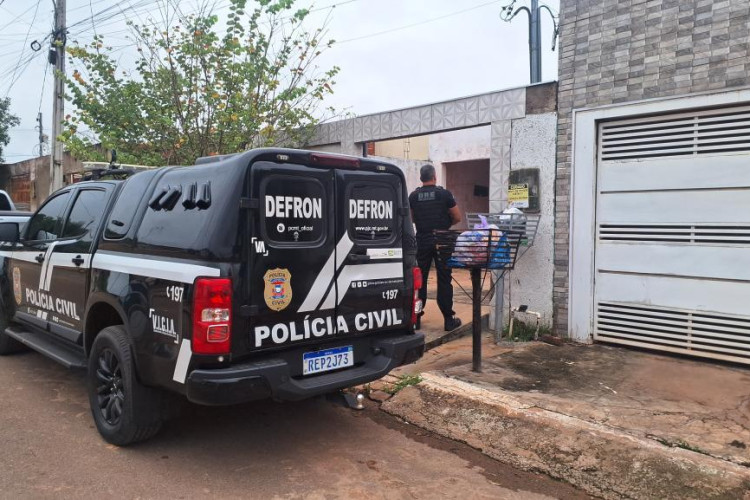 Operação da Polícia Civil mira grupo criminoso que atua com tráfico e receptação de veículos na região de fronteira