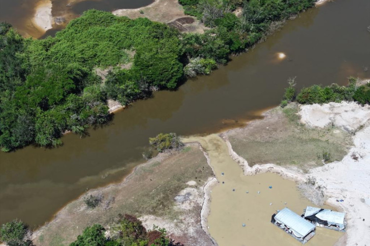 Sema realiza operação para coibir garimpo ilegal e evitar contaminação de água fornecida à população