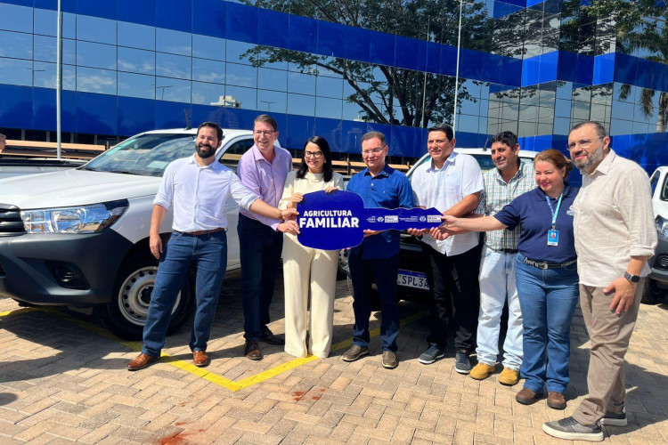 Vale de São Domingos recebe Hilux Zero km para atender as demandas da Agricultura Familiar
