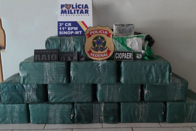 Ação integrada prende piloto e apreende 462 kg de cocaína em aeronave em Sinop