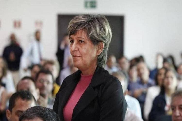 Após posse de Lula, prefeita de MT marca renúncia ao cargo para essa terça