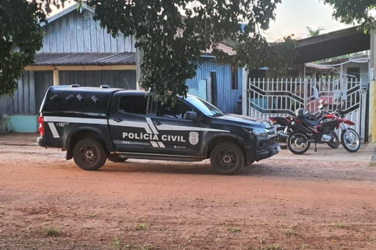 Autores de roubo a residência são presos em flagrante em Vila Bela da Santíssima Trindade