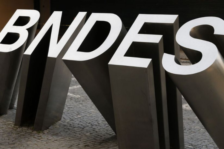 BNDES quer mais R$ 100 milhões para financiar combate à covid-19