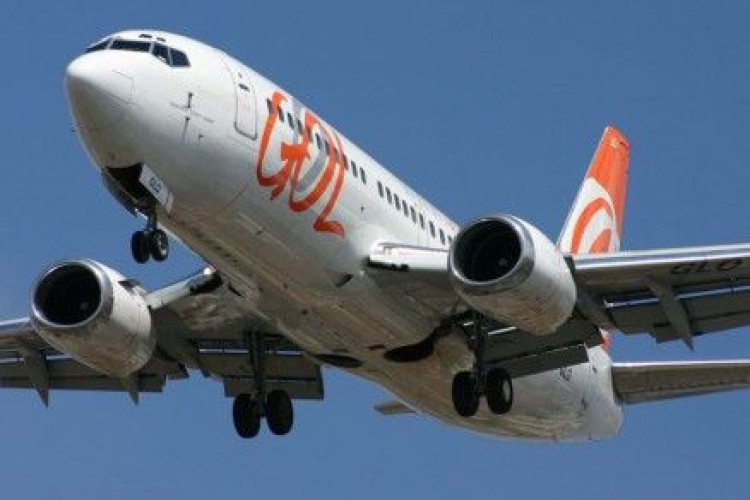 Boeing sobrevoa Sinop por 1h, não consegue pousar e para em VG