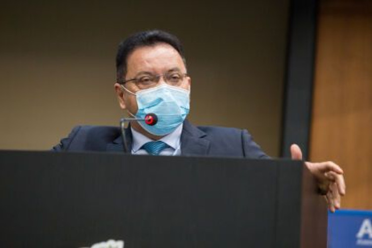 Botelho se licencia e Romoaldo assume a vaga