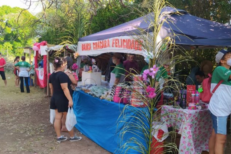 Comunidade Barra do Marco realiza a 1° Feira da Produção em Pontes e Lacerda