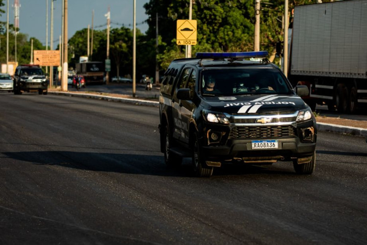 Delegacia de Pontes e Lacerda deflagra operação e cumpre mandados judiciais em 3 cidades contra alvos investigados por homicídios