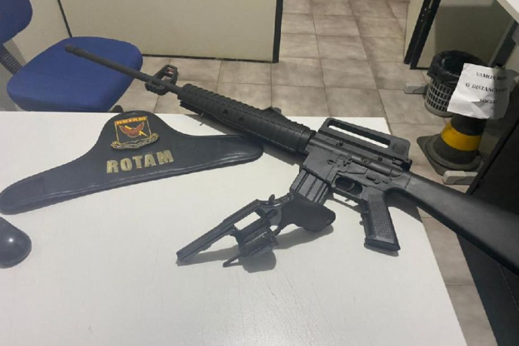 Dois jovens são presos por planejar roubo nos Correios e Casa Lotérica de Diamantino