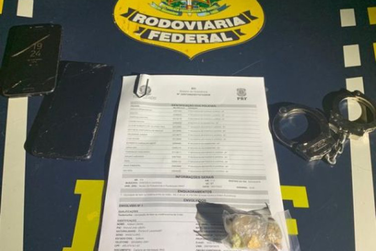 Em Pontes e Lacerda, PRF prende três homens transportando ouro de forma ilegal