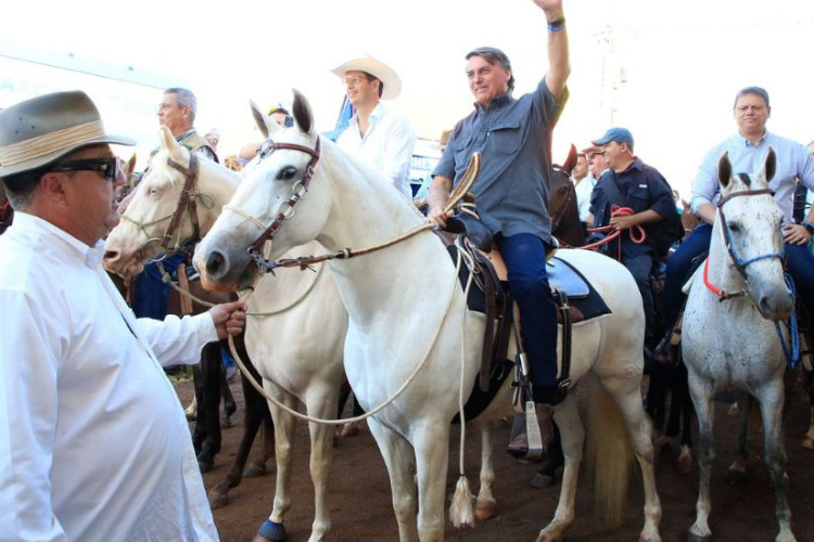 Governo age para manter fornecimento de fertilizante, diz presidente