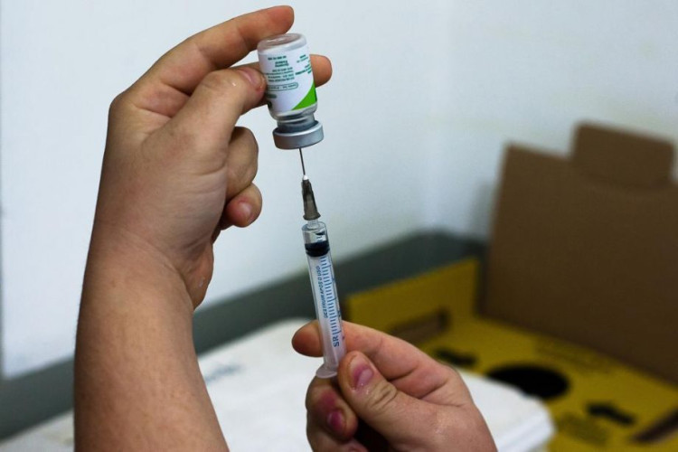 Governo de MT já distribuiu 99,9% das doses recebidas; veja quanto cada município aplicou